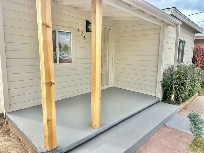 Foto del edificio - Newly Updated 2/1 in Madera