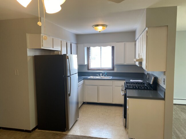 Foto del edificio - 5914 Corey Ln