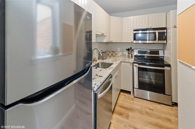 Foto del edificio - 4340 Cedar Springs Rd