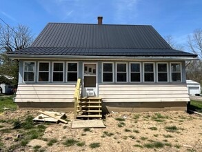 Building Photo - 1300 Myers Ave