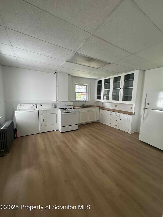 Foto del edificio - 445 Leggett St