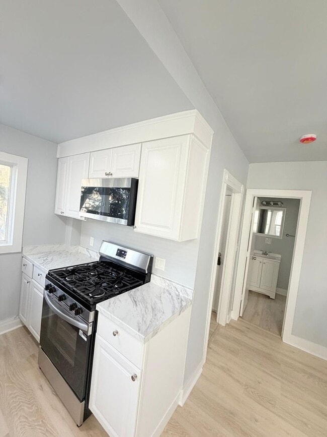 Foto del edificio - 39 Farren Ave