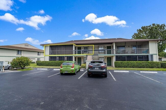 Building Photo - 6299 Chasewood Dr