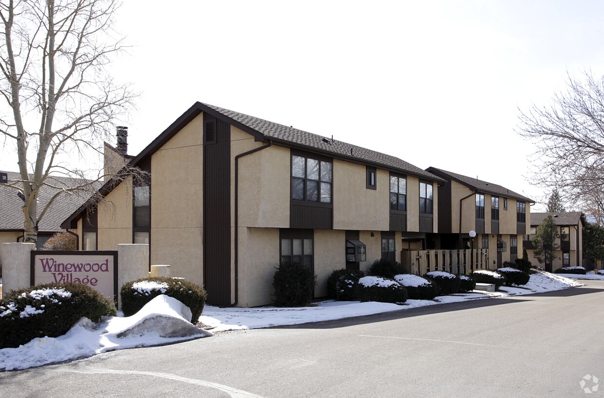 Winewood Village Condo Apartments in Colorado Springs, CO