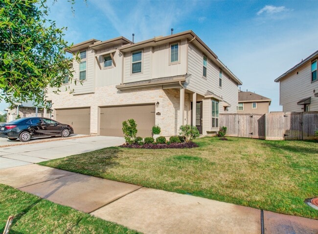 Foto del edificio - 22707 Sutherland Bend Ln