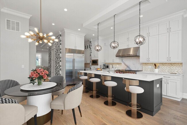 Foto del edificio - 2734 N Marshfield Ave