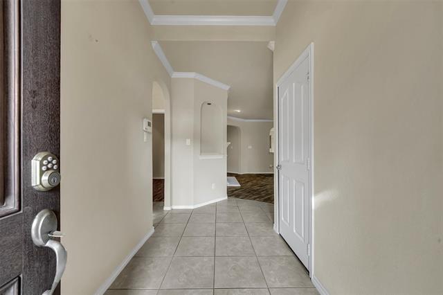 Building Photo - 5813 Paluxy Sands Trail