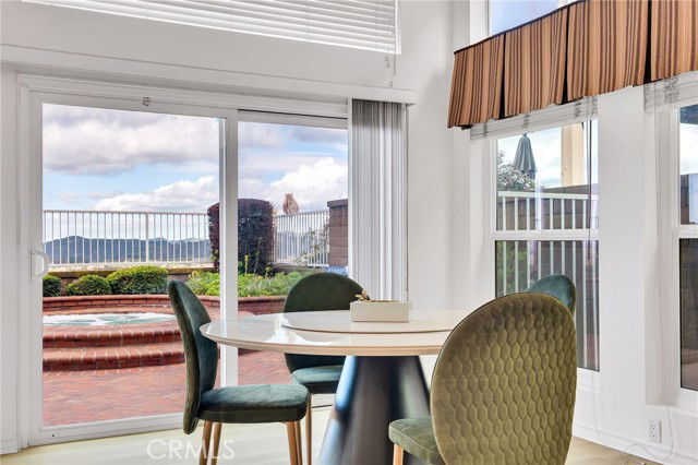 Foto del edificio - 21881 Via Del Lago