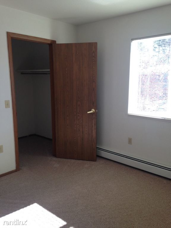 Dormitorio con vestidor - White Pine Manor