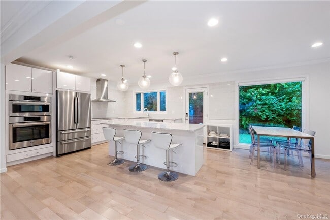 Building Photo - 29-33-33 212th St