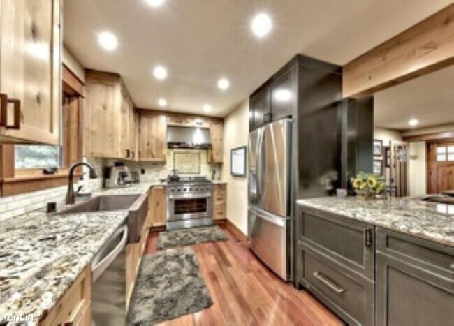 Building Photo - 3 br, 2 bath House - 12187 Viking Way