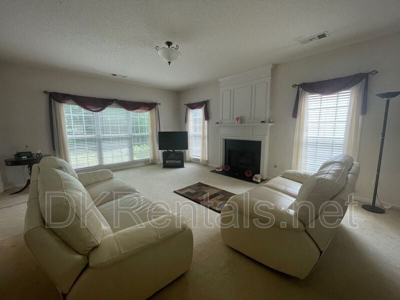 217 Ashland Dr, Woodstock, GA 30189 House Rental in Woodstock, GA