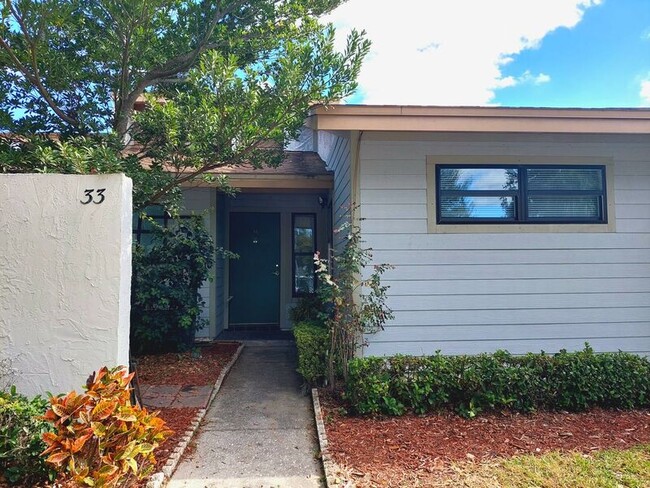 Building Photo - 5225 Imperial Lakes Blvd