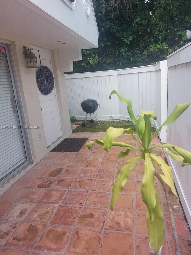 Foto del edificio - 6835 SW 45th Ln