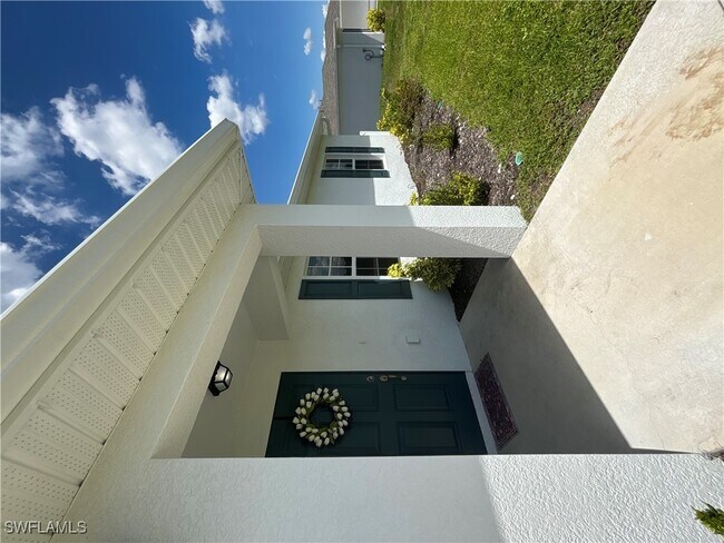 Foto del edificio - 3214 NE 14th Pl