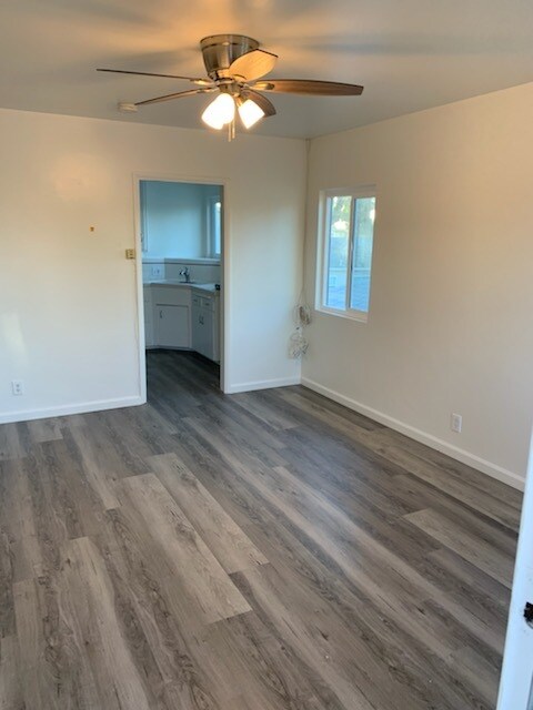 Living Room & Entrance to Kitchen - 11730 Lakewood Blvd