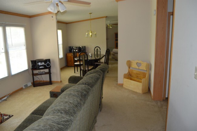 Foto del edificio - 6212 Simerly Creek Rd