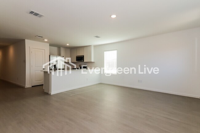 Foto del edificio - 2028 Derby Ln