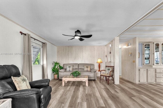 Building Photo - 8191 SE Homestead Ave