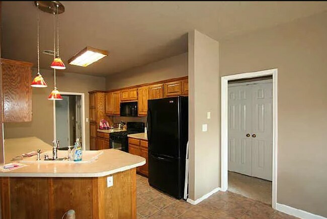 Foto del edificio - Charming 3-Bedroom Home in the Heart of Br...