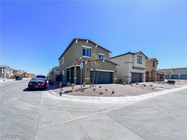 Foto del edificio - 5322 White Butterfly St