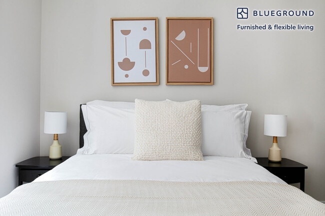 Foto del edificio - 949 1st St SE