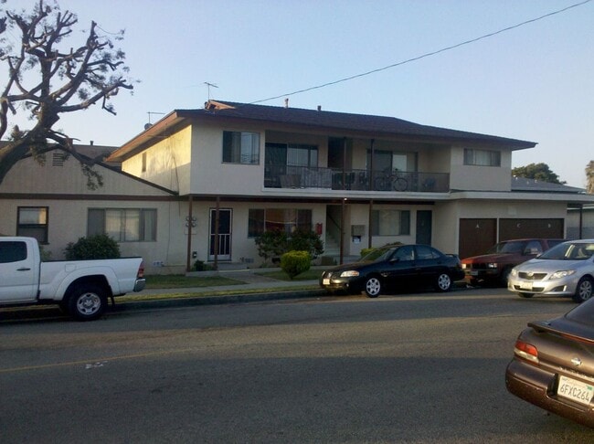 Building Photo - 11734 Freeman Ave