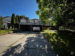 Building Photo - 3204 N 17th St