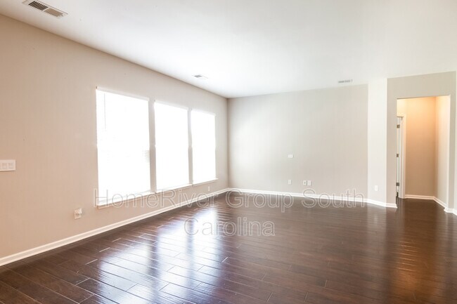 Foto del edificio - 505 Cinder Ct