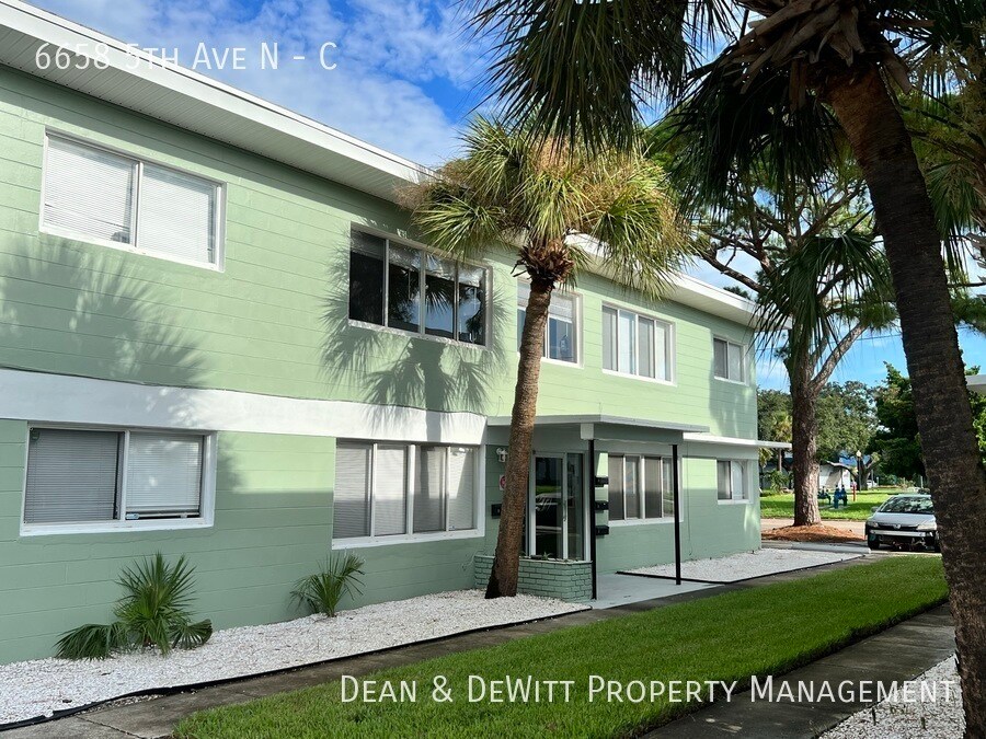 Foto principal - 6658 5th Ave N