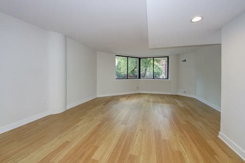 Foto del edificio - 1200 S St NW