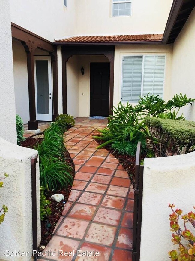 Foto del edificio - 4 br, 3 bath House - 547 Echo Lane