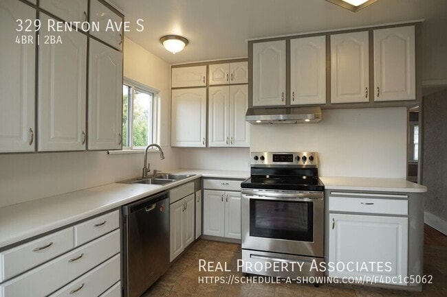 Photo - 329 Renton Ave S House