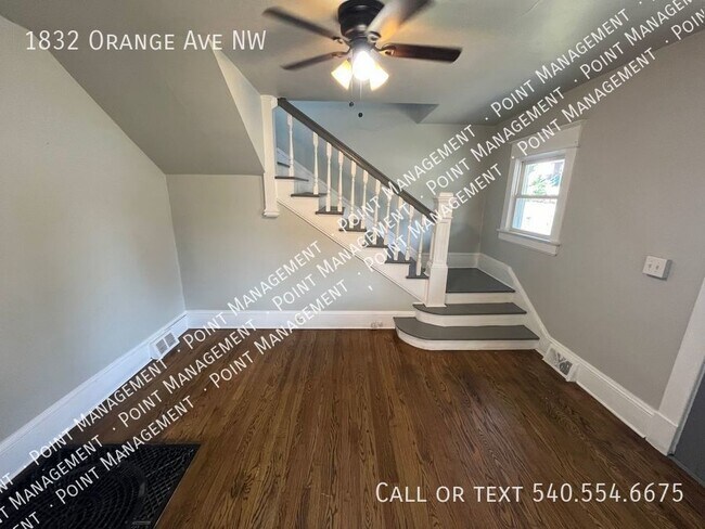 Building Photo - 4 Bed 2 Bath House on Orange Ave (UPDATED ...