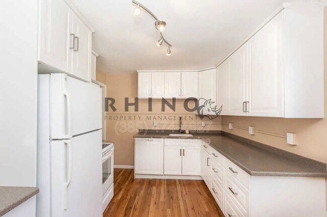 Foto del edificio - 981 36th St