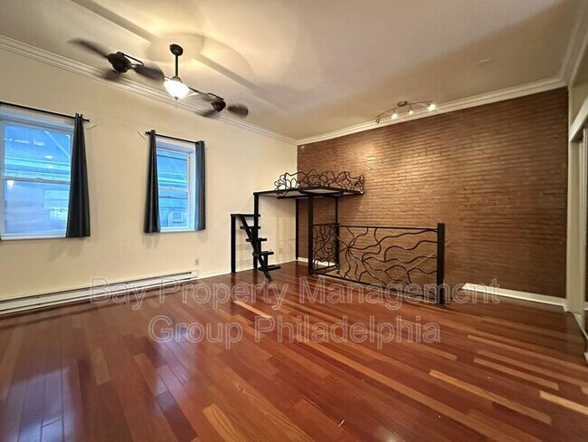 Foto del edificio - 1151 N Front St