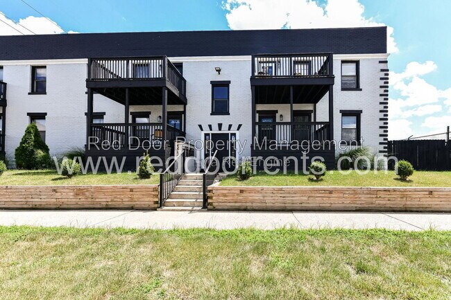 Foto del edificio - 1329 E Market St