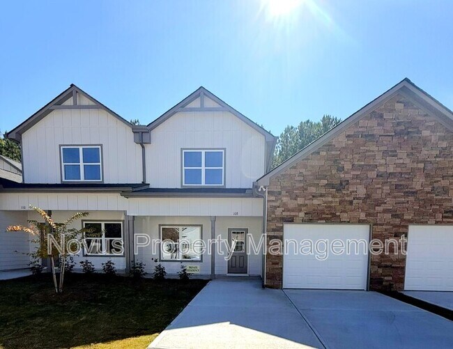 Foto del edificio - 108 Crestpoint Rd