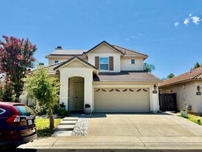 Building Photo - 11864 White Rain Way