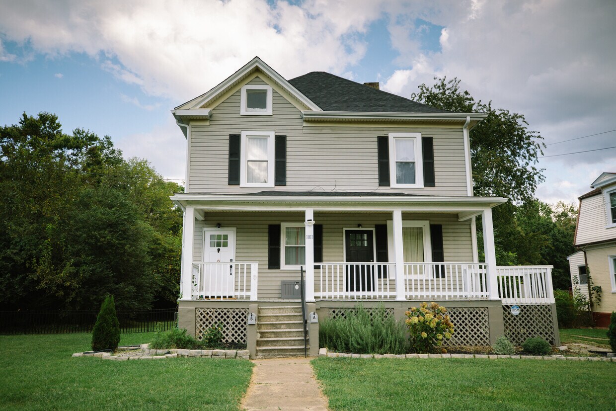 Foto principal - 1011 Forest Park Blvd NW