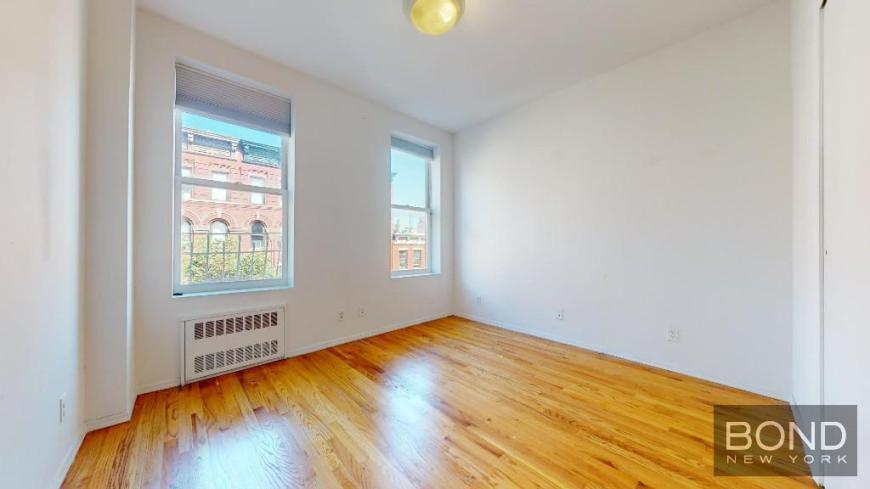 Foto principal - 1 bedroom in Manhattan NY 10014