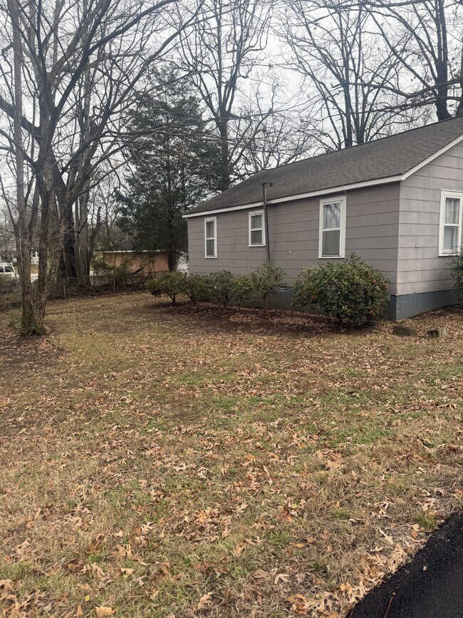 Building Photo - 112 Garfield Ave