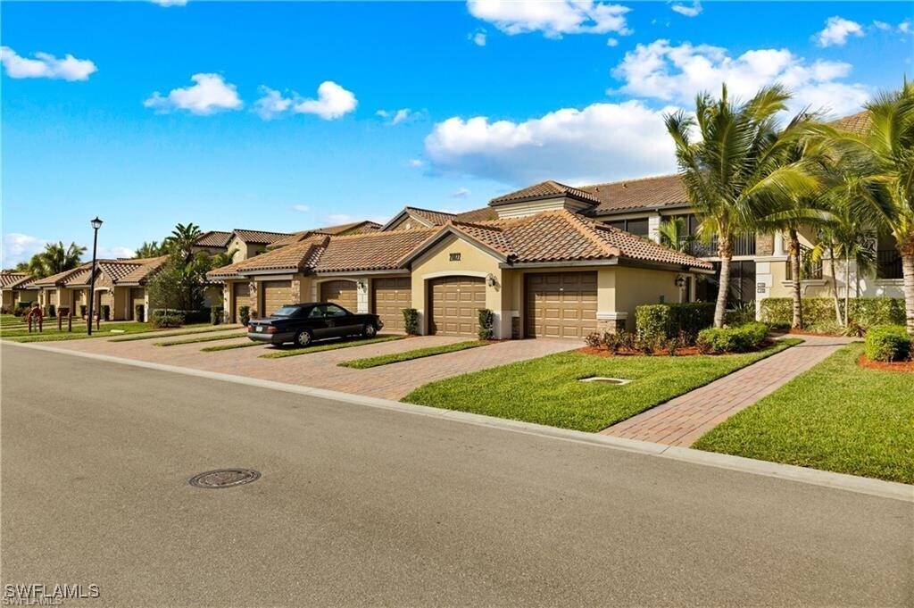 Foto principal - 28022 Bridgetown Ct