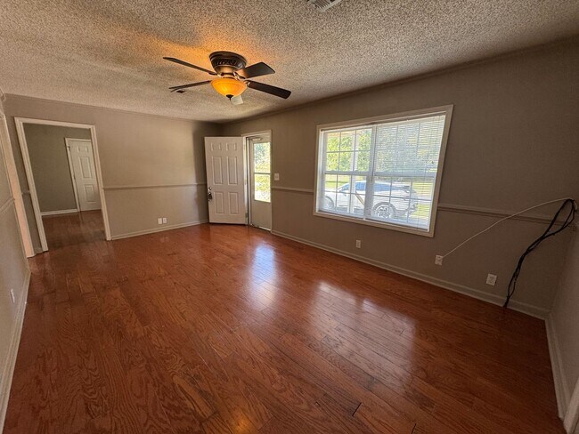 Foto del edificio - 3/2 House in Armuchee- $1,295