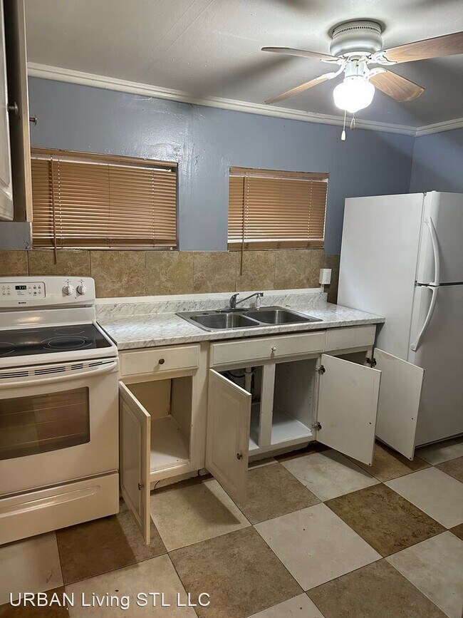 Building Photo - 2 br, 1 bath House - 4223 Bingham Ave