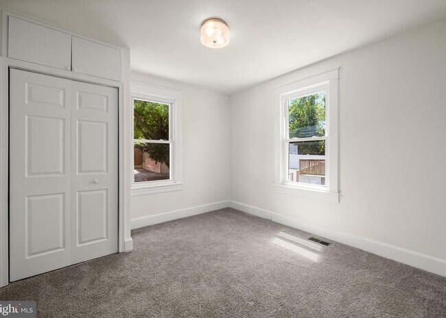 Building Photo - 4409 Wilkens Ave