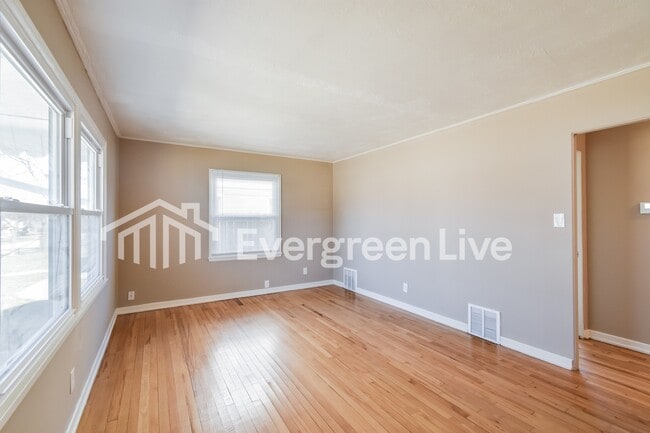 Building Photo - 2746 N 58th BLVD