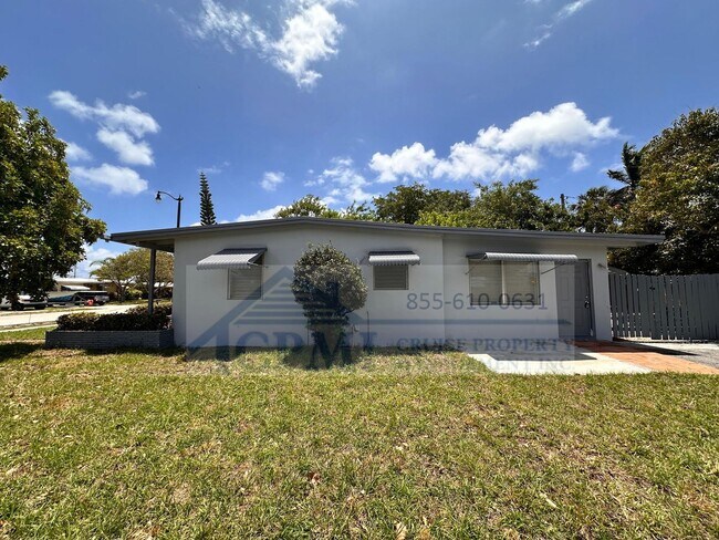 Building Photo - The perfect 3/1 single home in Pompano Beach - Washer and Dryer in unit!