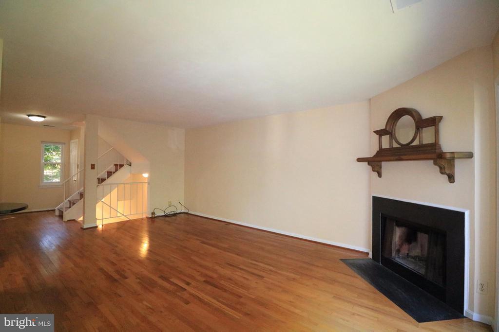 Primary Photo - 10412 Parthenon Ct