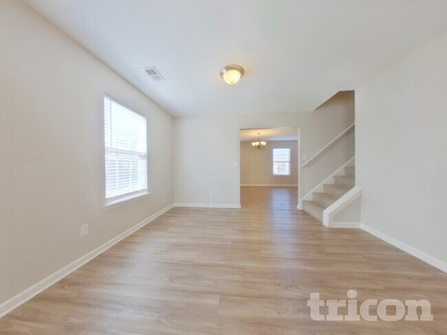 Building Photo - 430 Grand National Ln